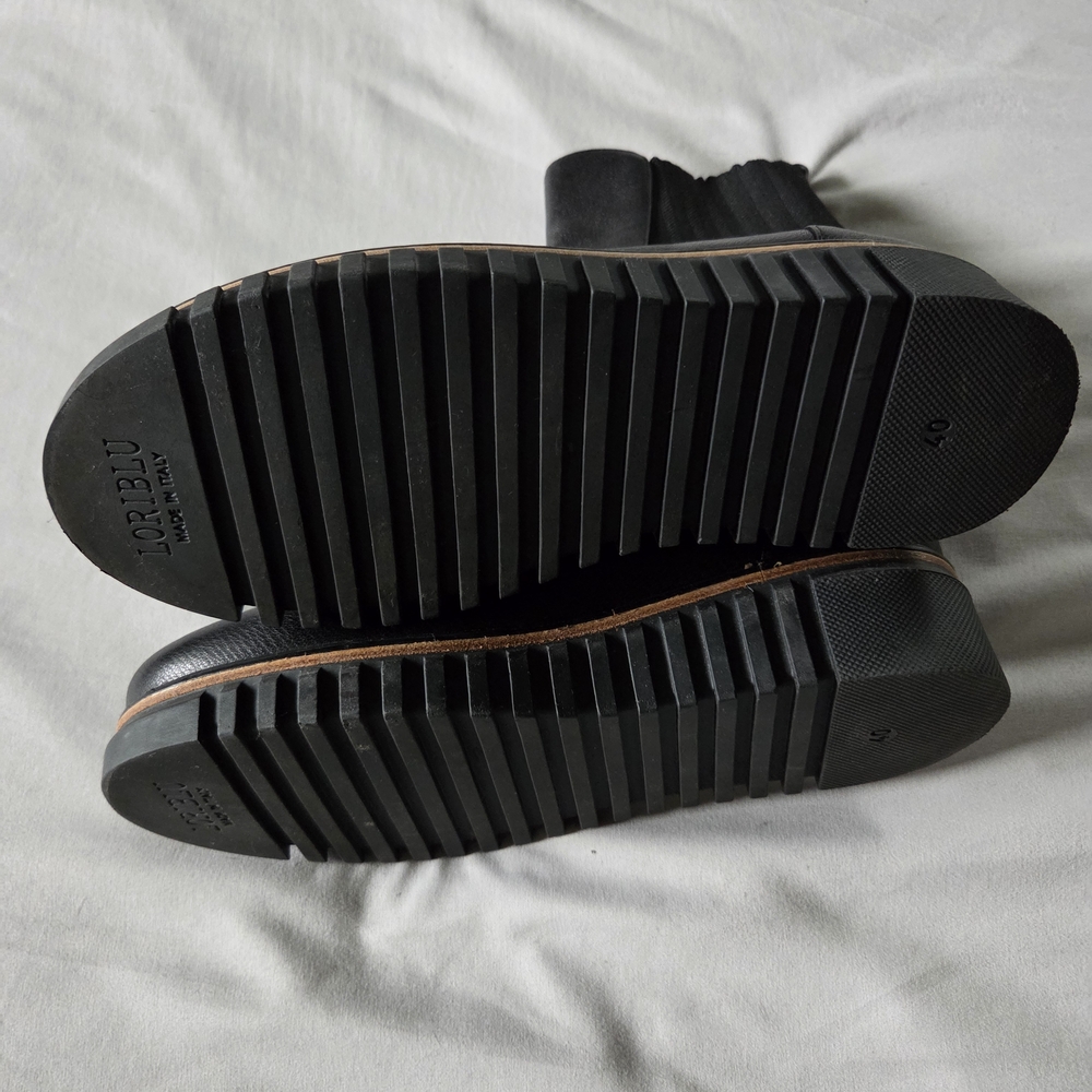 Loriblu Black Ankle Boots - Picture 4 of 4